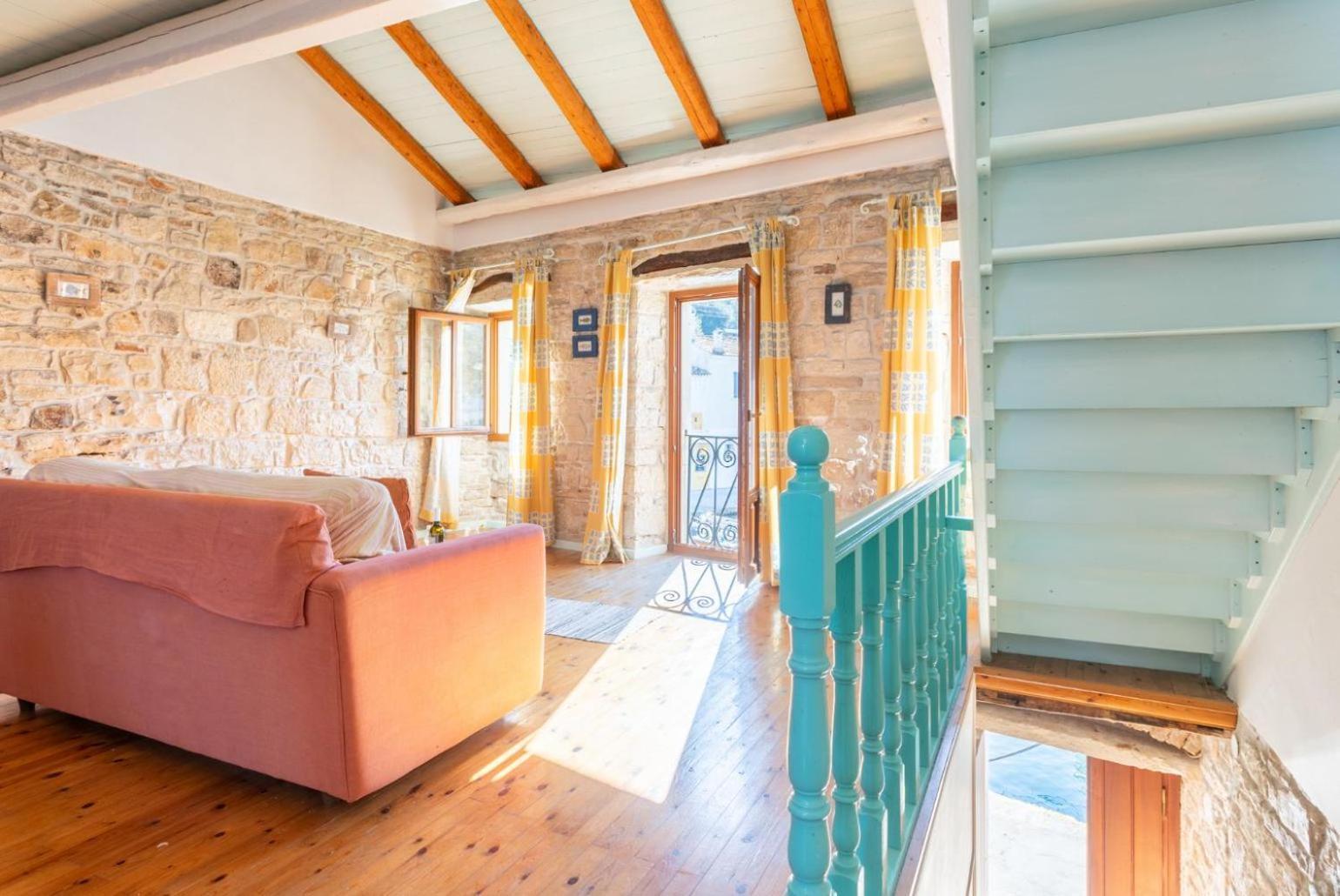 شقة Spiros Jetty House Longós المظهر الخارجي الصورة